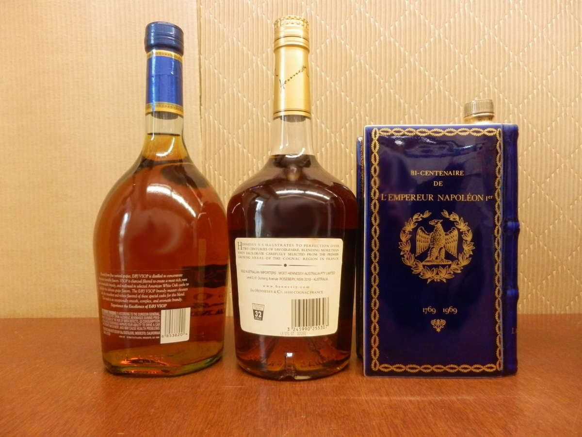 未開栓 古酒 ブランデー / E&J VSOP 1000ml, Hennessy COGNAC 1765 1000ml, CAMUS NAPOLEON COGNAC 700ml まとめて3本set_画像5