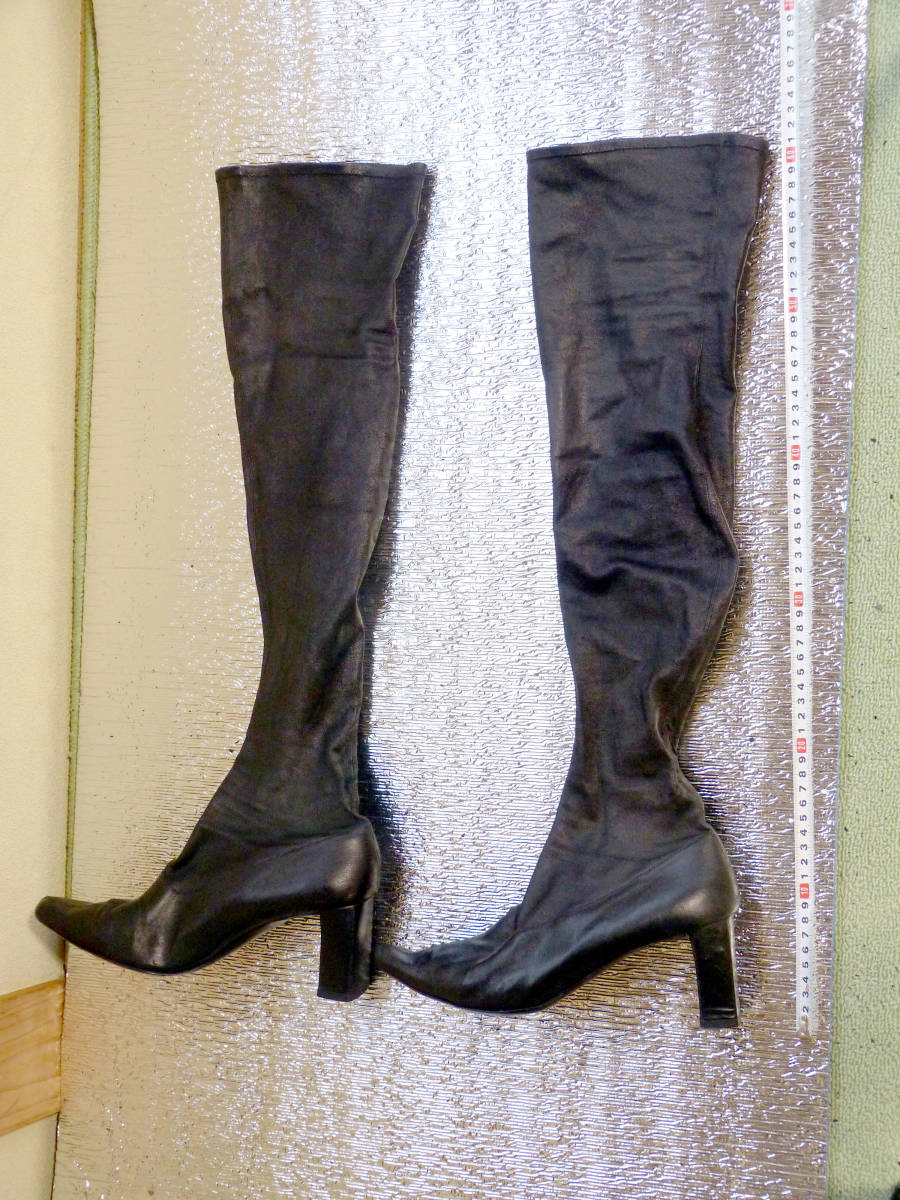 １８６．Calvin Klein ストレッチニーハイブーツ US8（25cm相当）の画像1