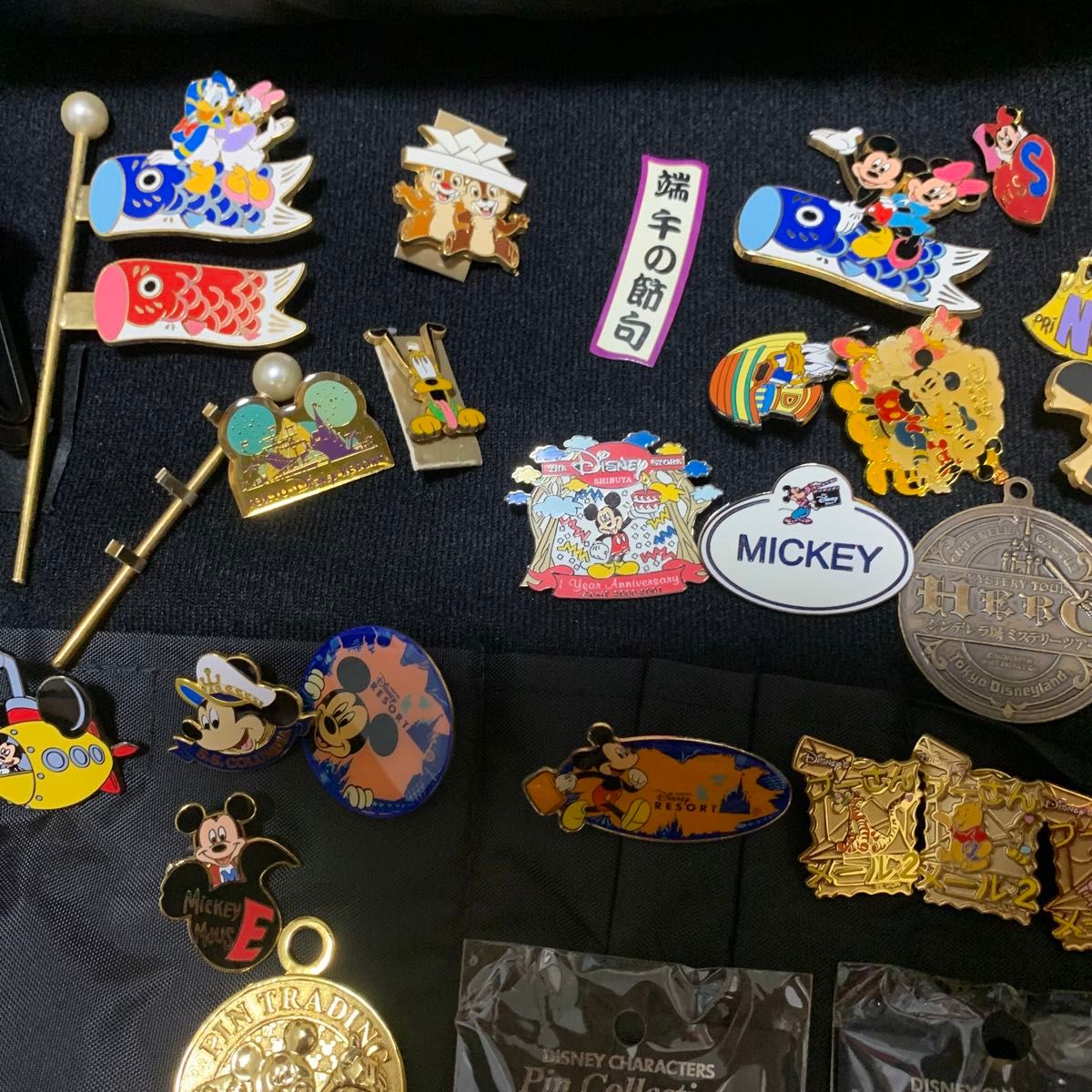 ディズニー ピンバッジ まとめて コレクション コレクター品 TDR ディズニー ピンバッジ まとめて コレクション コレクター品 TDR