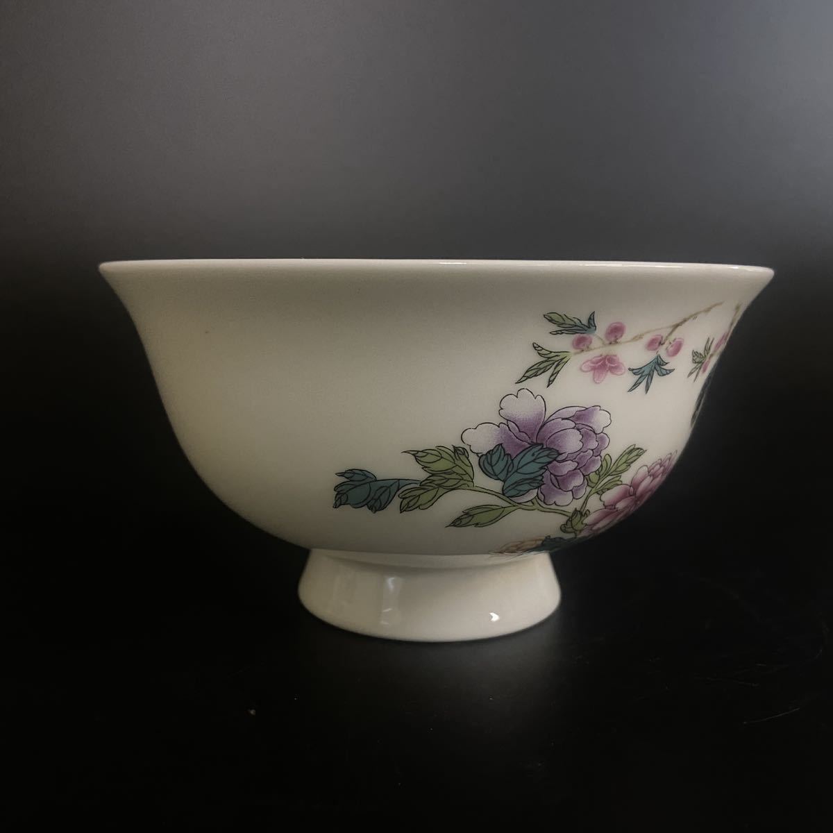 清 粉彩 色絵 茶碗 大清乾隆年製款 茶道具 中国の画像4