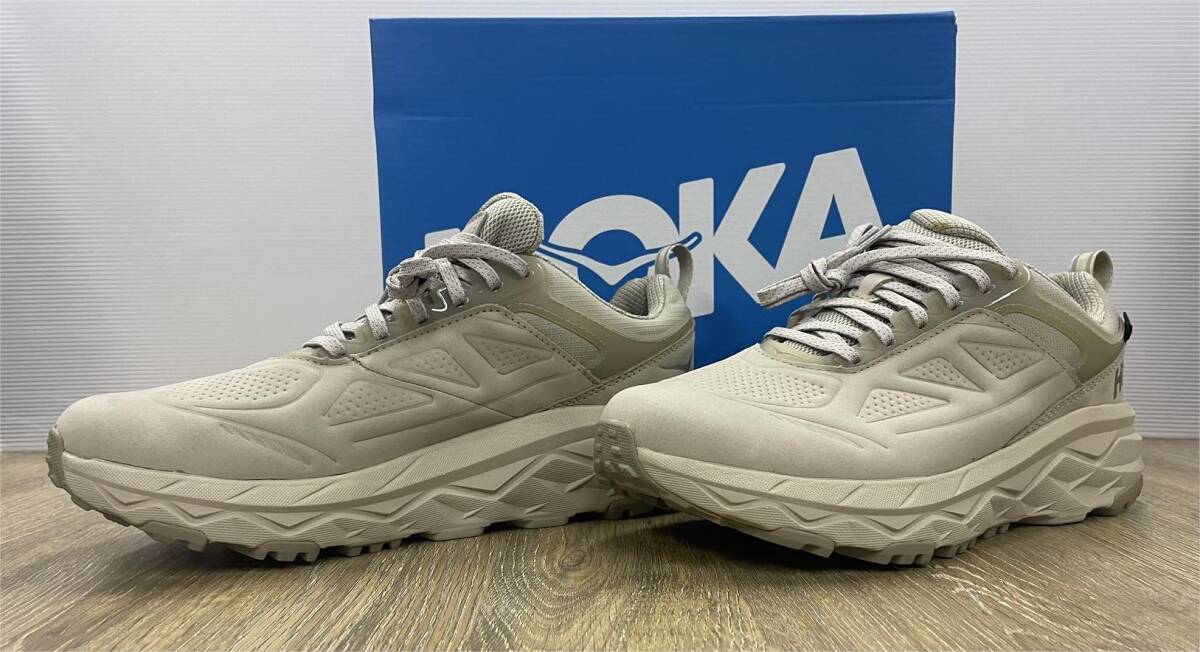 ホカ オネオネ HOKA ONEONE スニーカー 26cm CHALLENGER LOW GORE-TEX WIDE (1106519-OTDN) ベージュ ★未使用★_画像1