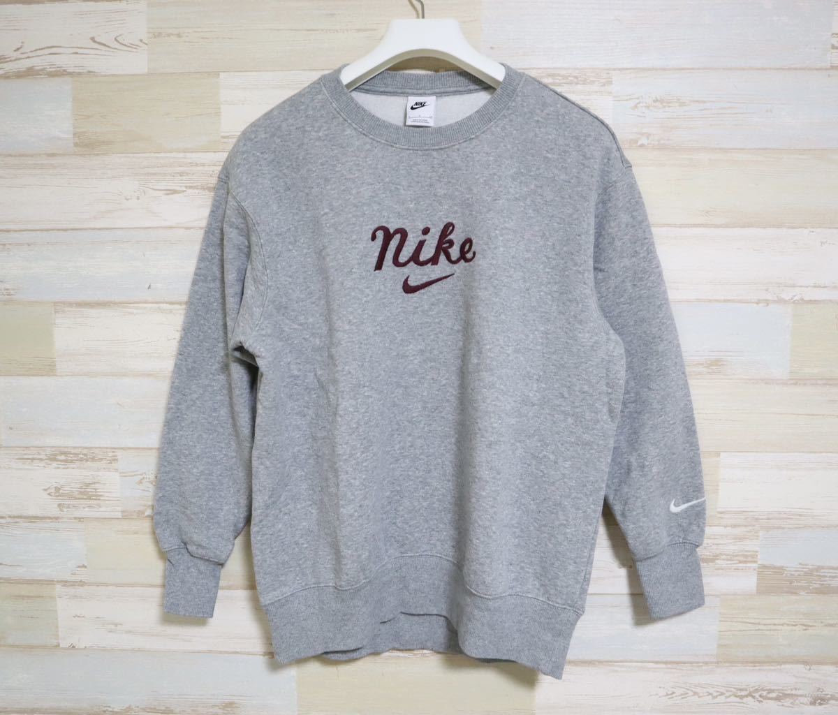 新品 Sサイズ NIKE ナイキ ウィメンズ NSW OS VSPT LS クルー 新品 Sサイズ NIKE ナイキ ウィメンズ NSW OS VSPT LS クルー