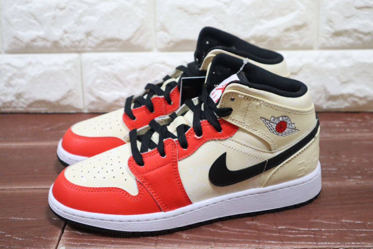 新品 定価14850円 22 5㎝ NIKE ナイキ AIR JORDAN 1 MID SD (GS 新品 定価14850円 22 5㎝ NIKE ナイキ AIR JORDAN 1 MID SD (GS
