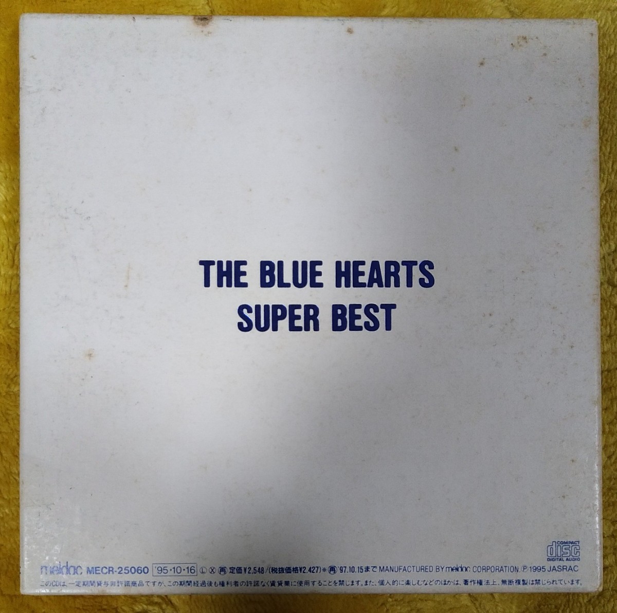 THE BLUE HEARTS SUPER BEST 旧規格紙ケース仕様帯付国内盤中古CD ザ・ブルーハーツ スーパーベスト リンダ・リンダ MECR-25060 2548円盤_画像2