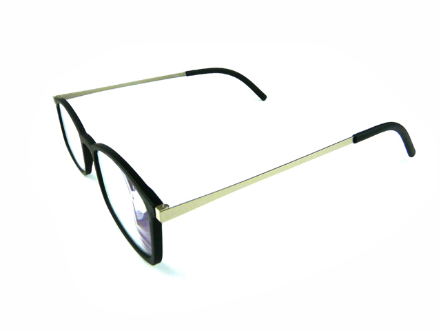 ハート光学 スマグラ(SMAGLA) スマホにピタッと貼れるリーディンググラス +3.0 老眼鏡 薄型 コンパクト 携帯 スマホに貼る スマホと一緒_画像2