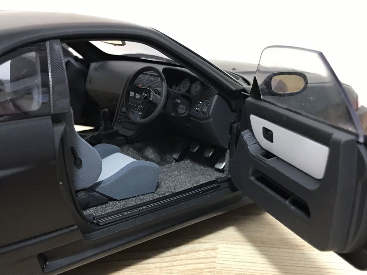 送料無料 1/18 オートアート 日産 スカイライン GT-R R33 V 送料無料 1/18 オートアート 日産 スカイライン GT-R R33 V