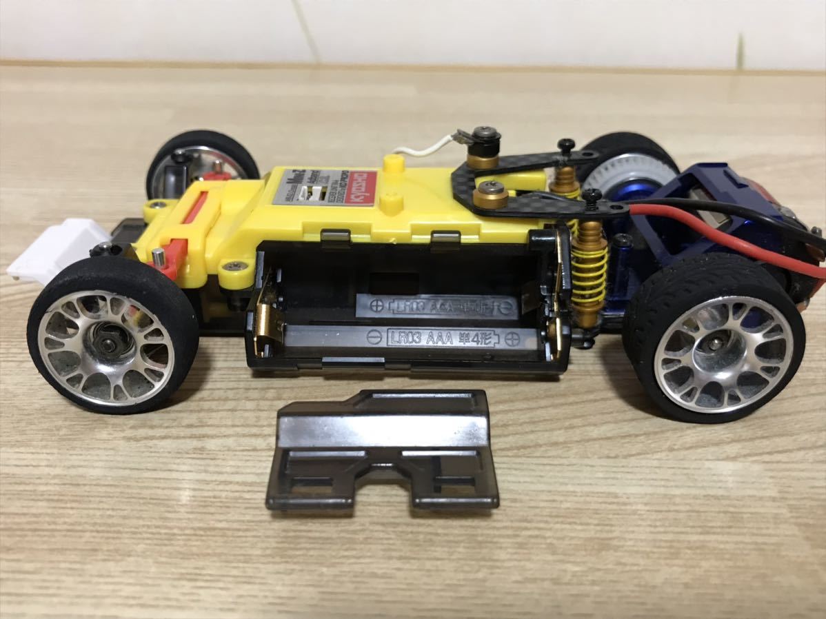 送料無料　京商ミニッツレーサー MR-02 ランボルギーニ カウンタック LP400 アルミホイール カーボン等 KYOSHO MINI-Z RACER LAMBORGHINI