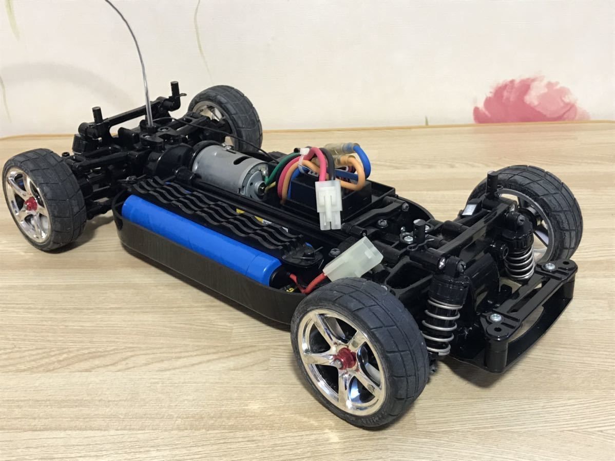 送料無料　1/10 タミヤ エンツォ フェラーリ ラジコン車体 TAMIYA ENZO FERRARI 当時物 スーパーカー