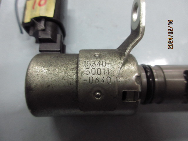 ★送料520円★3UZ UCF30セルシオ UCF31 UZS186 V8 4300cc OCV 15330-50011-0640 オイルコントロールバルブ マジェスタ ソアラ 10☆219_画像3