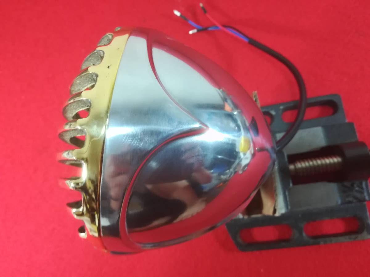真鍮グリル 鋳物 バードゲージ ヘッドライト H4 ハーレー カフェレーサー チョッパー ボバー ドラッグスター ＳＲ グラストラッカー_画像2