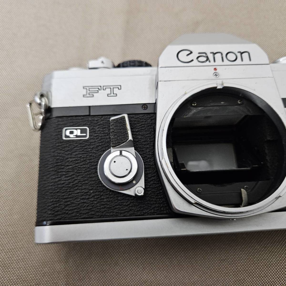 送料590円～ ジャンク 動作未確認 Canon FT QL キャノン フィルムカメラ S/N:561749_画像2