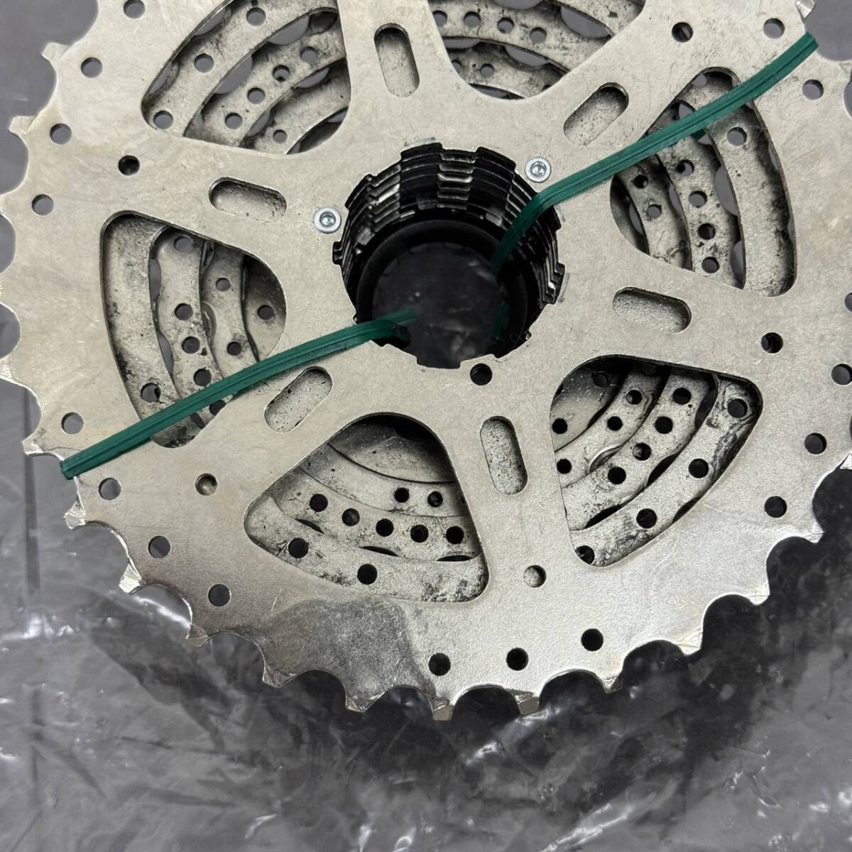 送料600円～ 現状品 SHIMANO シマノ HG CS-HG50 11T 40N・m_画像9