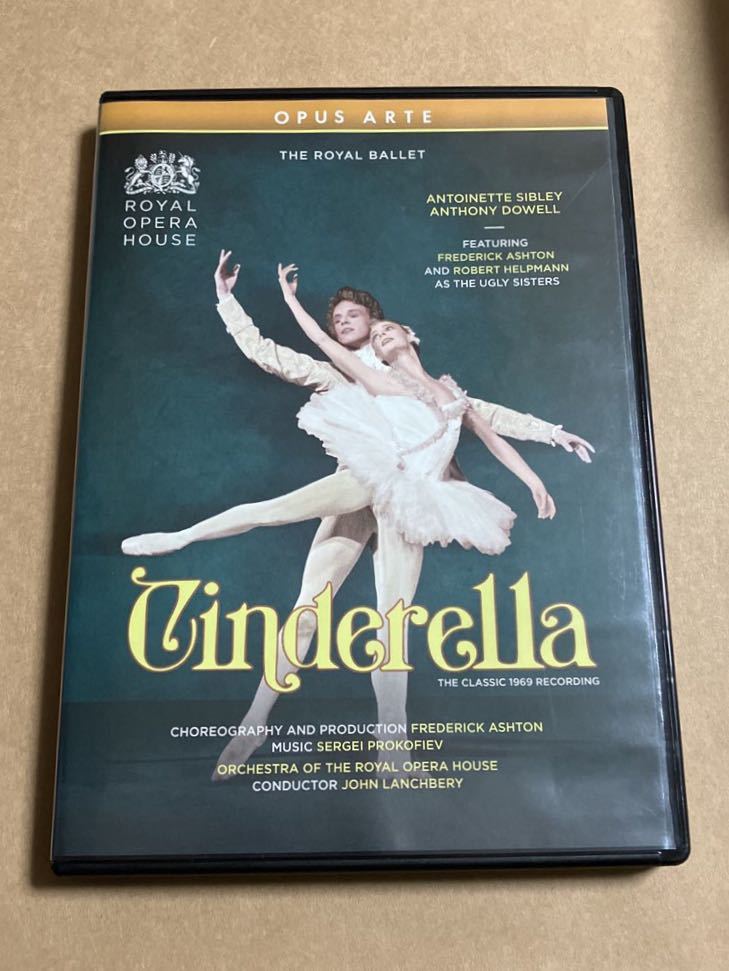 DVD FREDERICK ASHTON / CINDERELLA OA1333D ANTOINETTE SIBLEY : ANTHONY DOWELL リージョンフリー/NTSC ブックレット付き ケーススレ_画像1