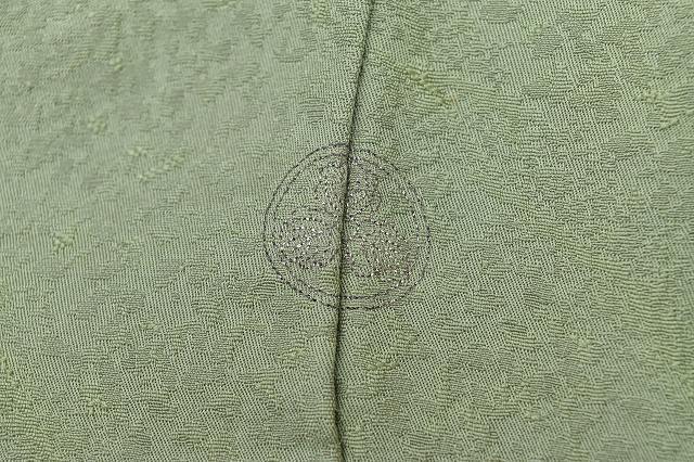 リサイクル着物 色無地 中古 正絹 仕立て上がり 紋付 身丈 156cm 裄 62.5cm 緑系 rr1068b_画像4