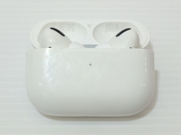n3534 【ジャンク】Apple アップル AirPods Pro 第一世代 ケース A2190