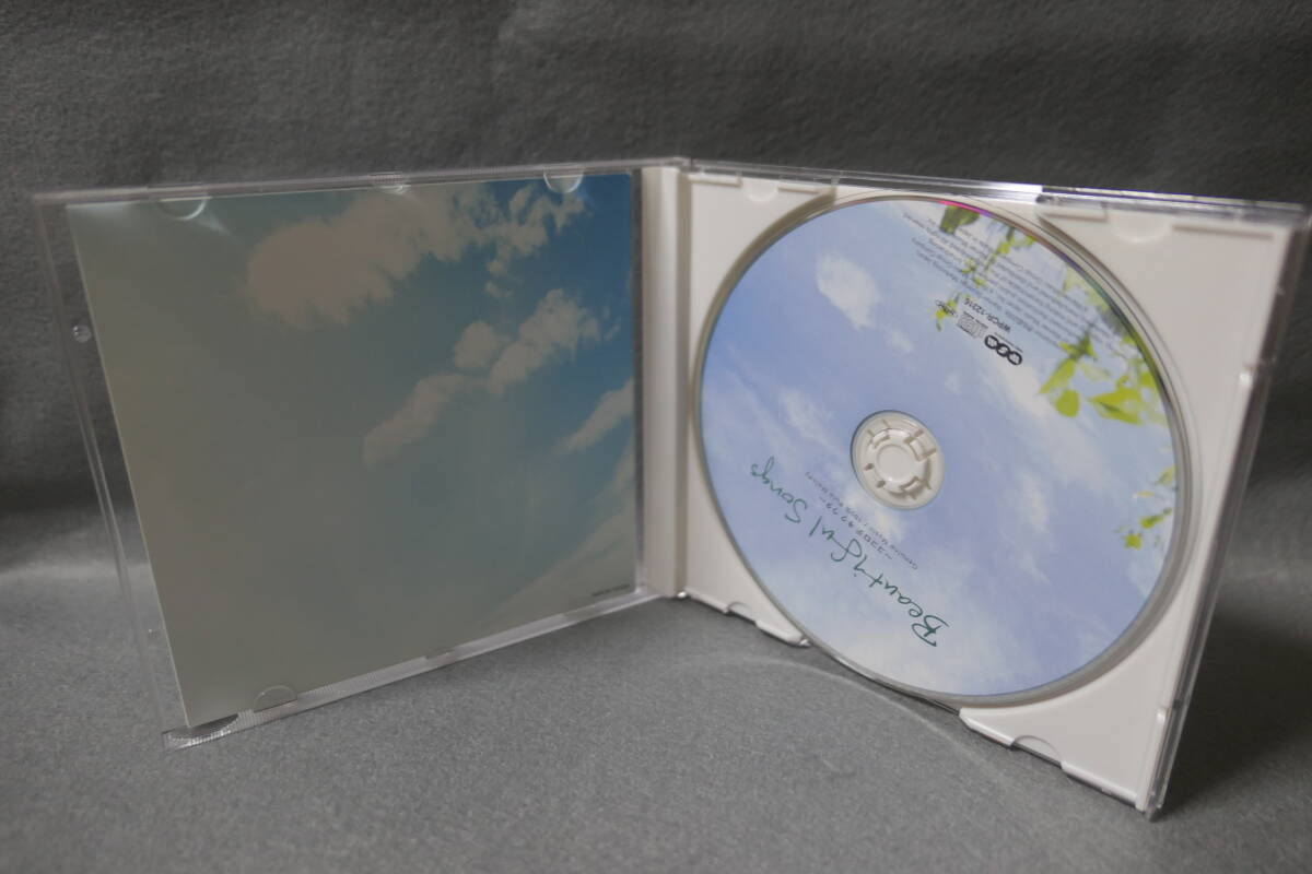 【中古CD】 Beautiful Songs ～ ココロデ キク ウタ ～ / R.E.M. ,ROB THOMAS,Ben Jelen,Damien Rice,おおはた雄一,JET,BEAY YOUNG 他_画像4