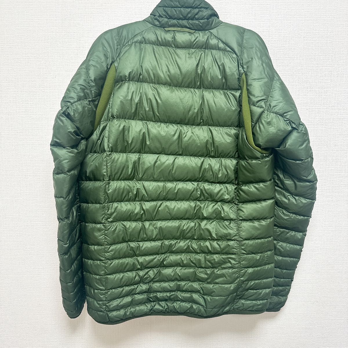 ホグロフス ダウンジャケット ESSENS Ⅲ M-L 800フィル パッカブル