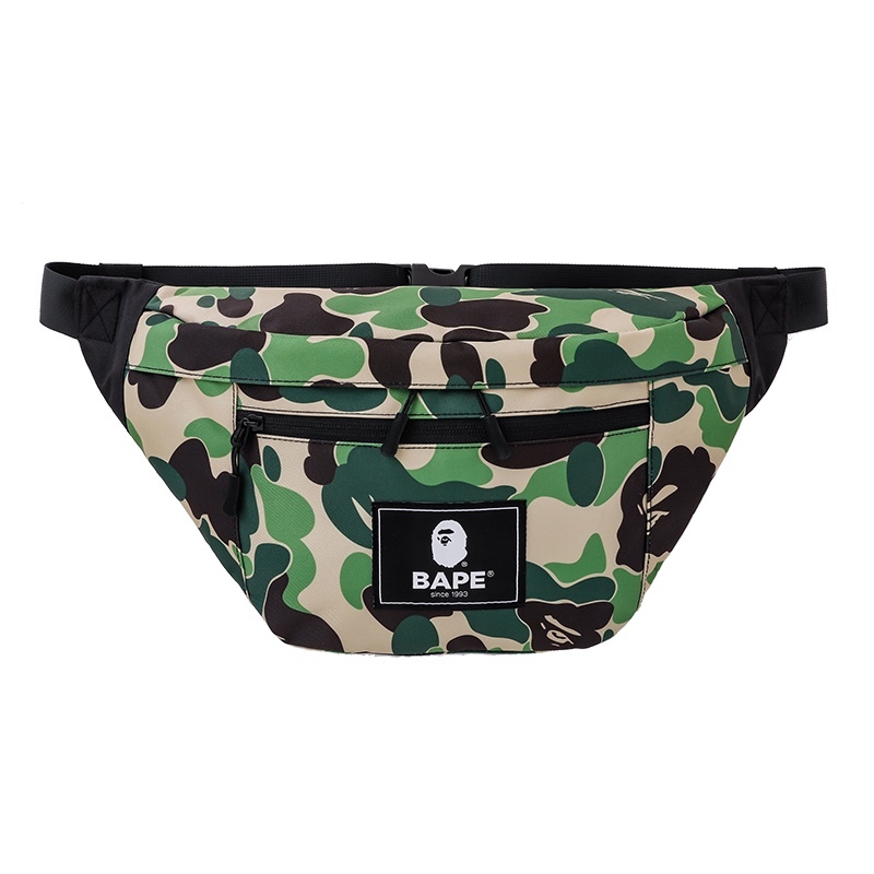 ★１０個出品★BAPE◆A BATHING APE／迷彩カモ◆ア ベイシング エイプ◆大容量ボディバッグ◆CAMO／カモ／付録ノベルティ_画像2