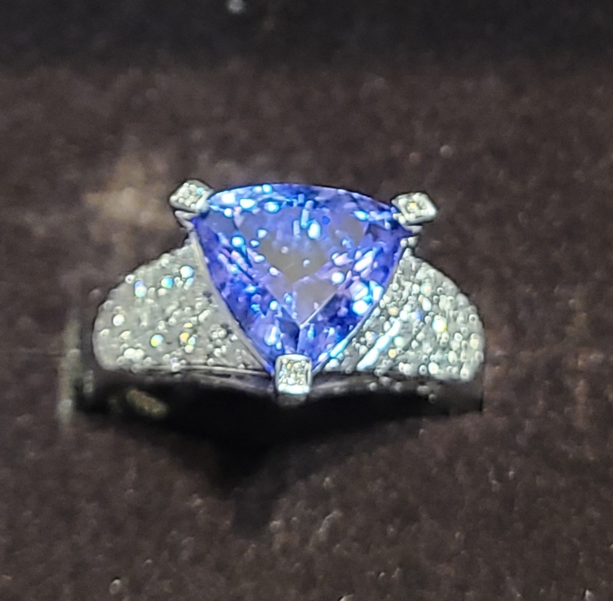 Pt900 タンザナイトリング 3.36ct 15.5号 ダイヤモンド 0.53ct プラチナ 指輪 の画像1