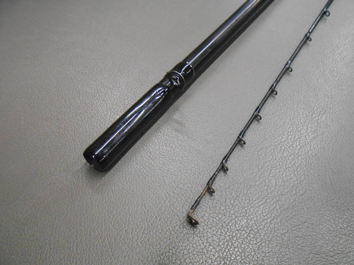 プラスワン名竿 へち石鯛竿 手持石鯛2.1m 中古のお品です。堤防 プラスワン名竿 へち石鯛竿 手持石鯛2.1m 中古のお品です。堤防