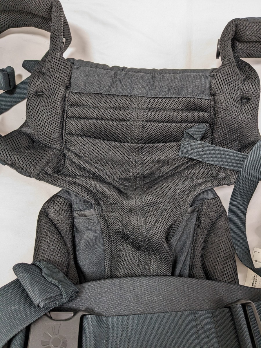 美品 エルゴベビー 抱っこひも OMNI360 メッシュ ブラック ergobaby ベビーキャリア 抱っこ紐 ONYX BLACK_画像7