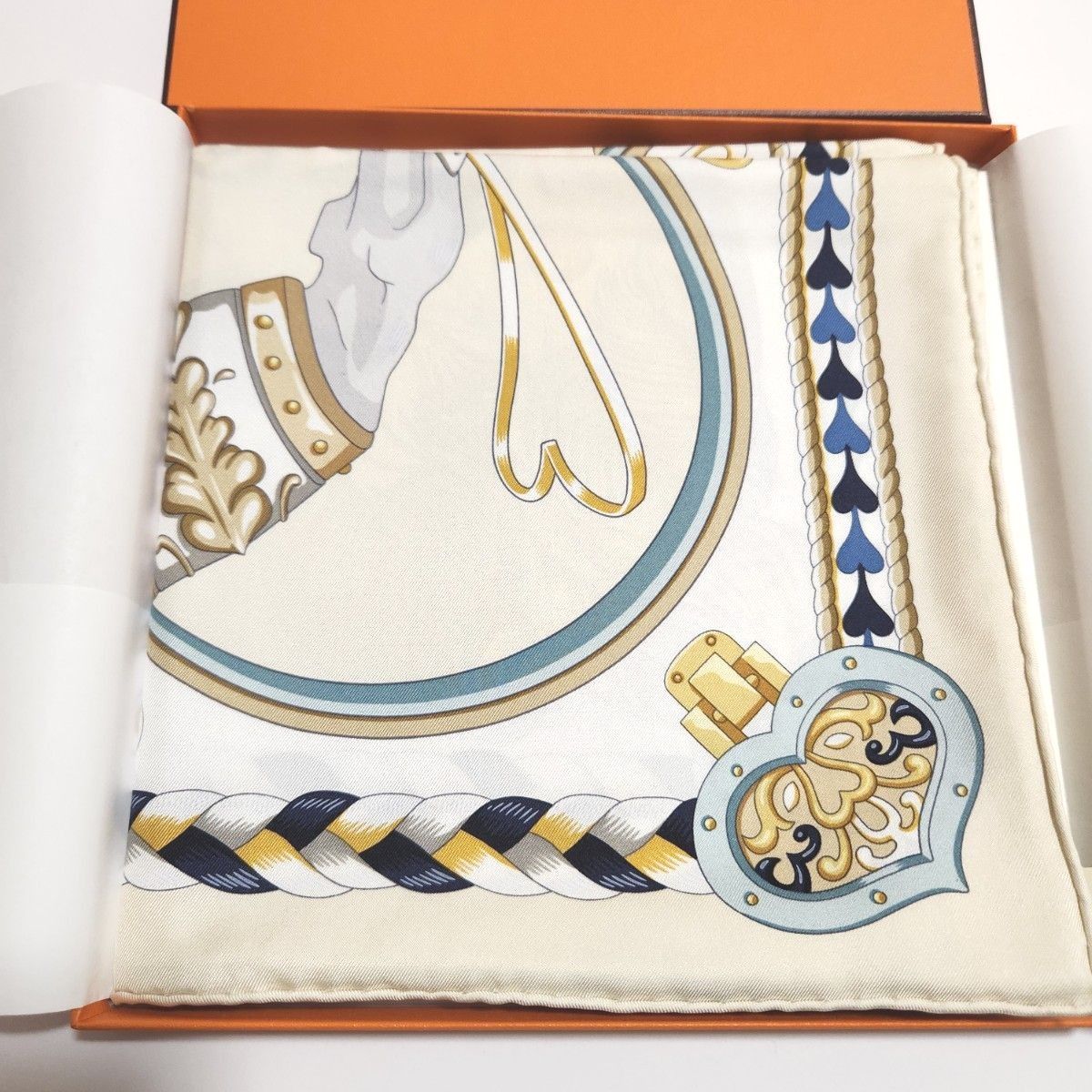 HERMES エルメス アルネドゥクール スカーフ カレ90 2024ss HERMES エルメス アルネドゥクール スカーフ カレ90 2024ss