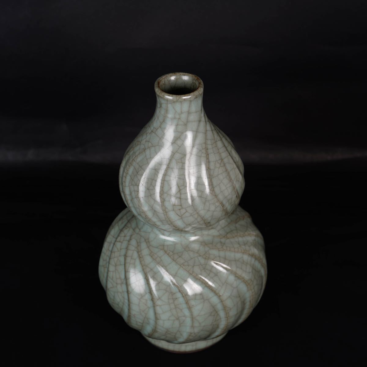【後】GF011 青磁葫蘆瓶 古美術 骨董品 古玩 時代物 古道具 中国美術品 朝鮮美術品 日本美術品_画像8