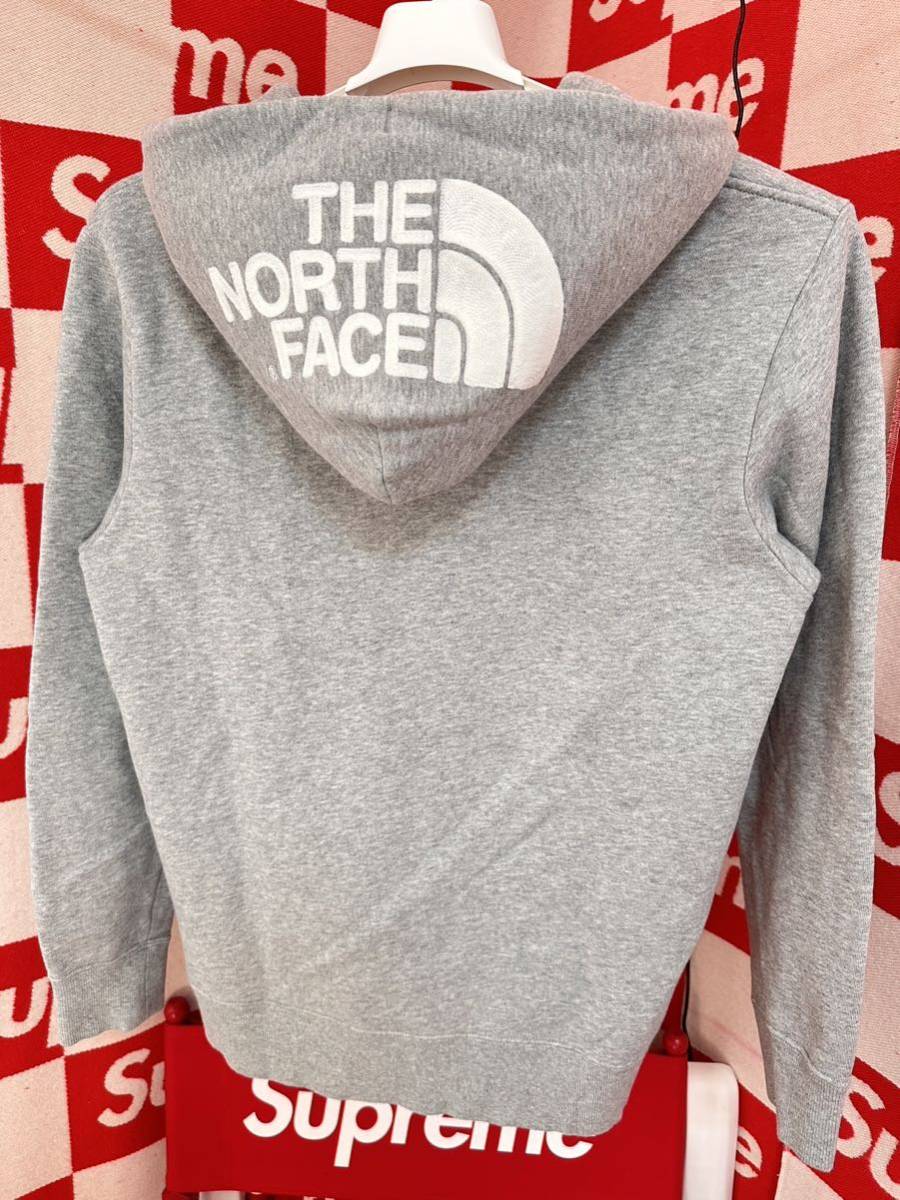 ☆激レア☆THE NORTH FACE☆フードロゴ パーカー グレー_画像3