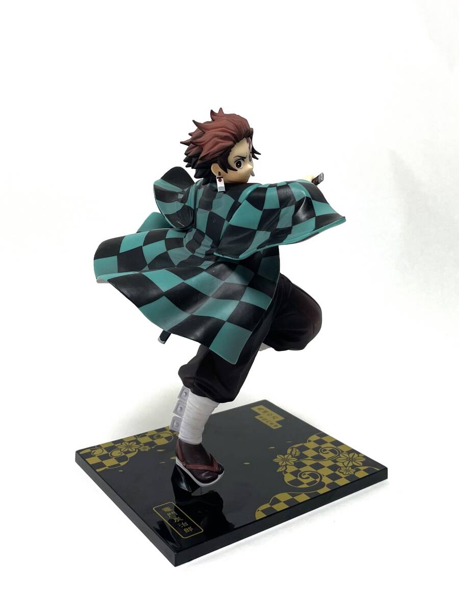 鬼滅の刃 一番くじ 無限列車編 竈門炭治郎 フィギュア B賞 Demon Slayer Tanjiro Kamado Anime Toy Figure Kimetsu no Yaiba_画像6