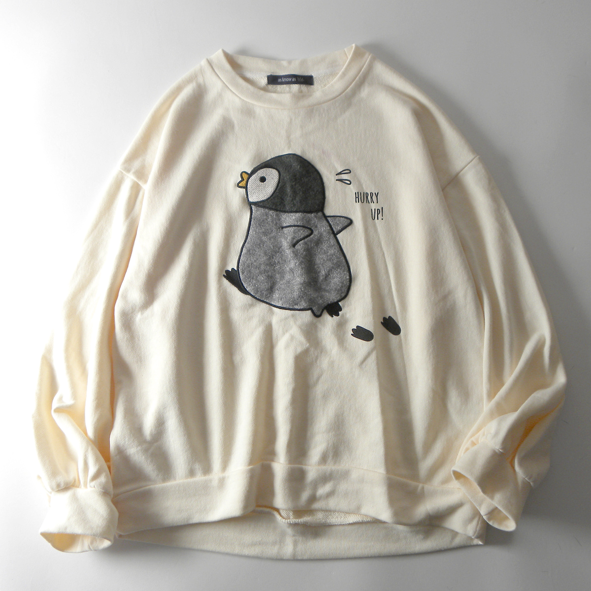  As Know As as know as penguin motif . pretty reverse side wool sweat pull over easy Silhouette part shop put on also l0213-2