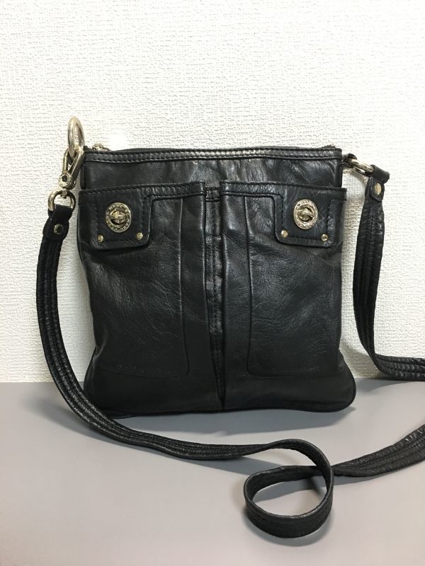 MARC BY MARC JACOBS マークバイマークジェイコブス レザー ショルダーバッグ ブラック_画像1