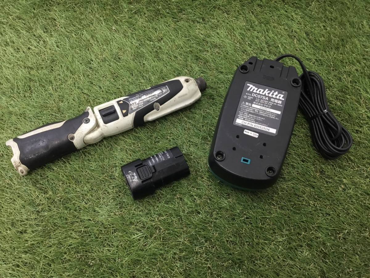 [ secondhand goods ] Makita 7.2V rechargeable pen impact driver TD021D( charger 1, battery 1 attached ) ITLNDZZ3ZBG7