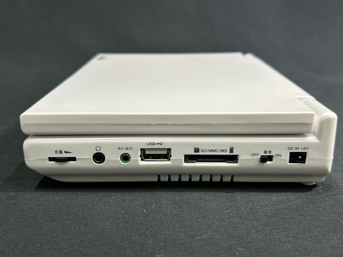 【O1-13】TMY ポータブルDVDプレイヤー PDVD-803CPRM パールホワイト 未使用保管品 動作確認済み_画像6