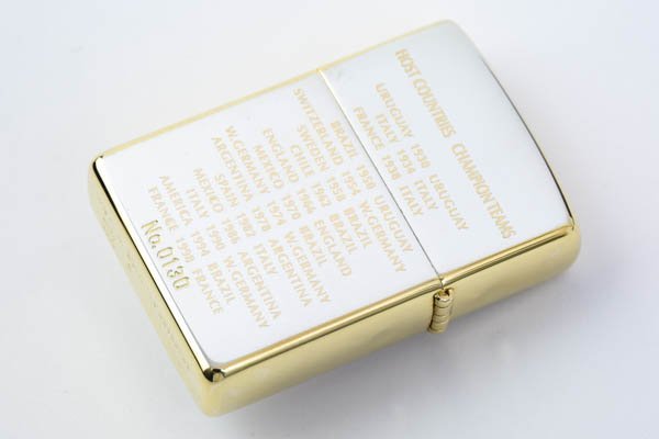 ZIPPO ジッポー 2002 FIFA WORLD CUP KOREA JAPAN 限定品 サッカー ワールドカップ オイルライター 2点セット ケース付 未使用 #35417_画像3