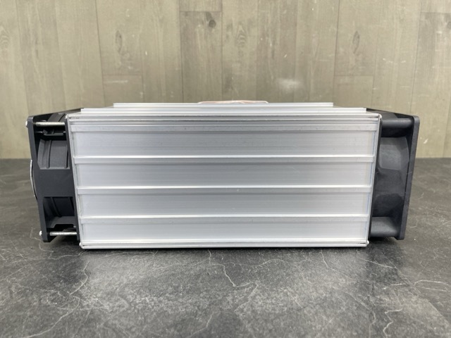 未使用保管品 BITMAIN ANTMINER L3+ 504M マイニング用 /56619在★4