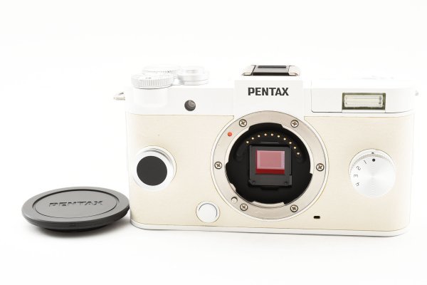 ADS3040★ 美品ジャンク ★ ペンタックス PENTAX Q-S1 ボディ