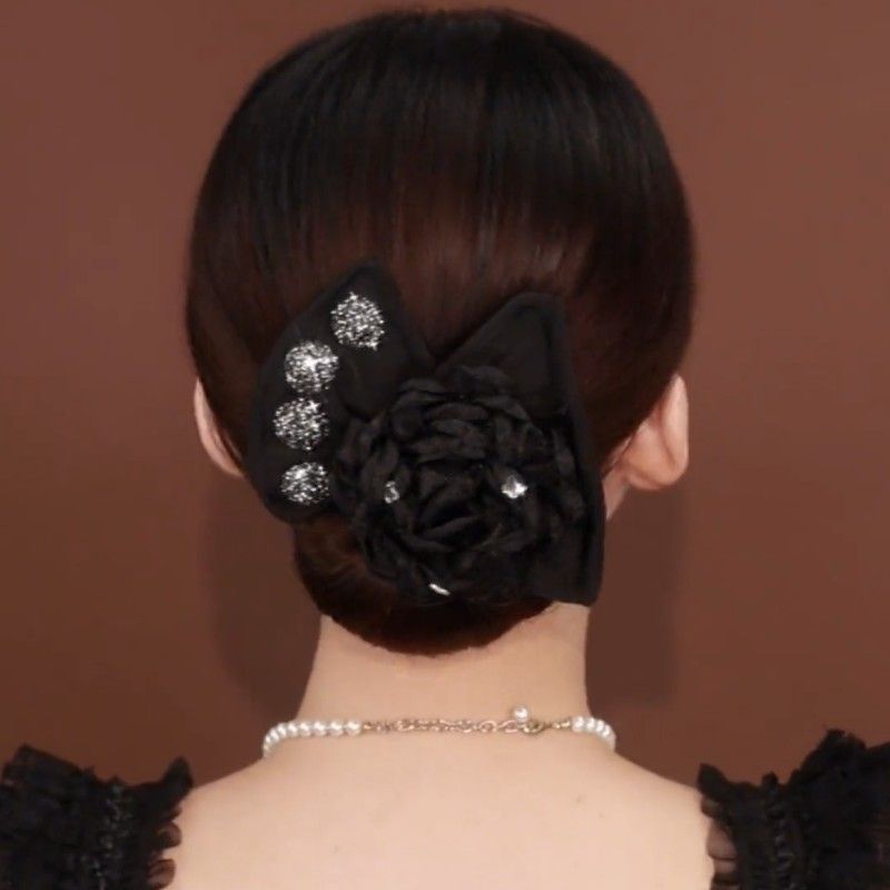 ヘアアクセサリー　シュシュ　フラワーかんざし　お団子　ヘッドドレス　髪飾り　成人式　卒業式　バレッタ 浴衣髪飾り シュシュ