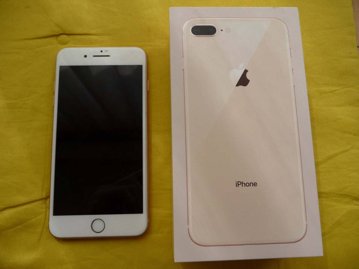 年末 【送料無料】☆SIMフリー Apple iPhone 8 Plus 64GB GOLD