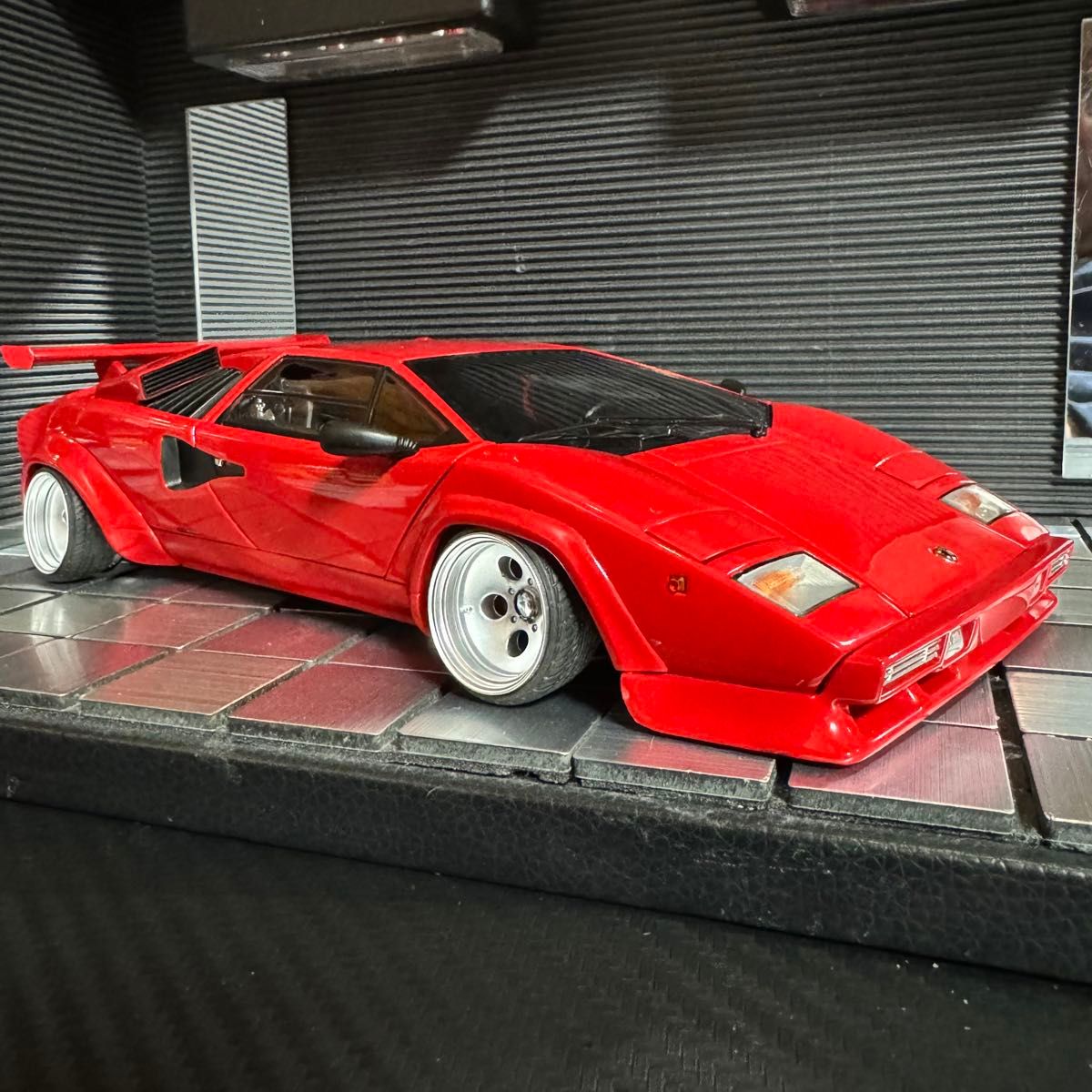 絶版 京商1/18ランボルギーニカウンタックLP500S スーパー 絶版 京商1/18ランボルギーニカウンタックLP500S スーパー
