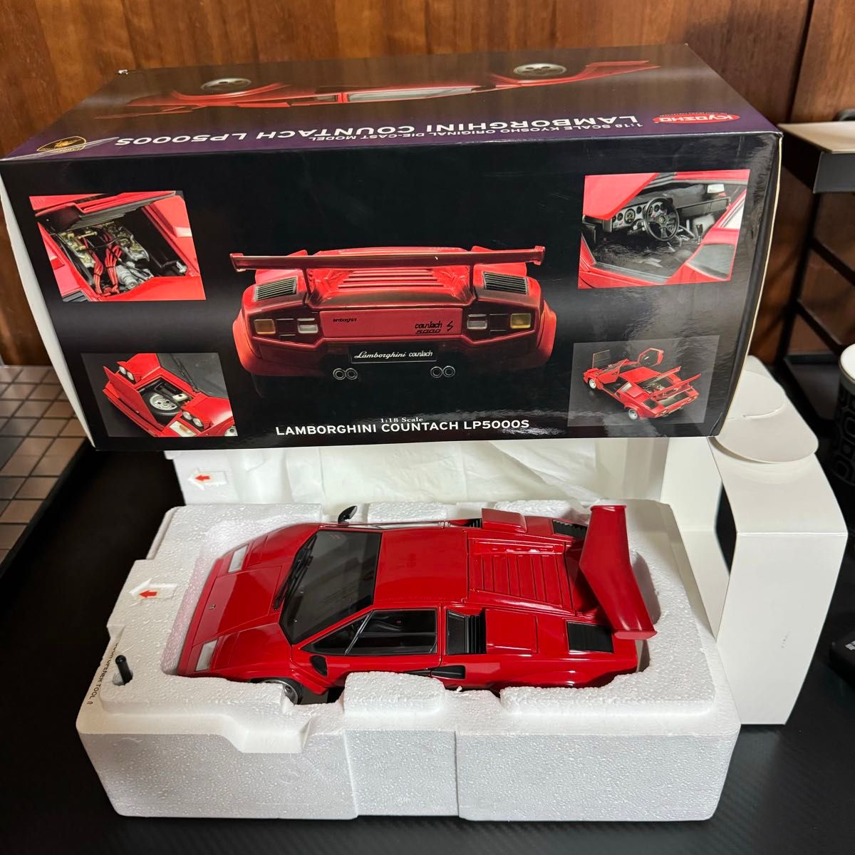 絶版 京商1/18ランボルギーニカウンタックLP500S スーパー 絶版 京商1/18ランボルギーニカウンタックLP500S スーパー