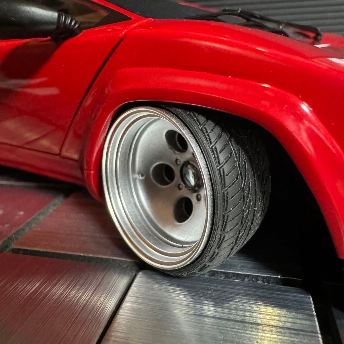 絶版 京商1/18ランボルギーニカウンタックLP500S スーパー 絶版 京商1/18ランボルギーニカウンタックLP500S スーパー