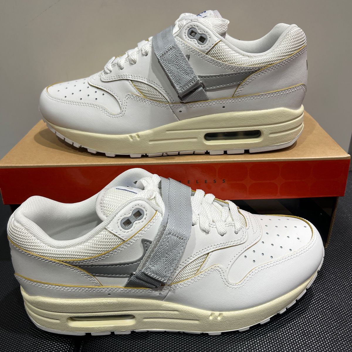 NIKE AIR MAX 1 PRM    27cm