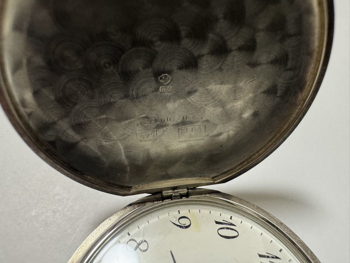 ＴＩＳＳＯＴ　ティソ　SV925 シルバーケース　ハンターケース　装飾彫り　懐中時計 SWISS 1853_画像2