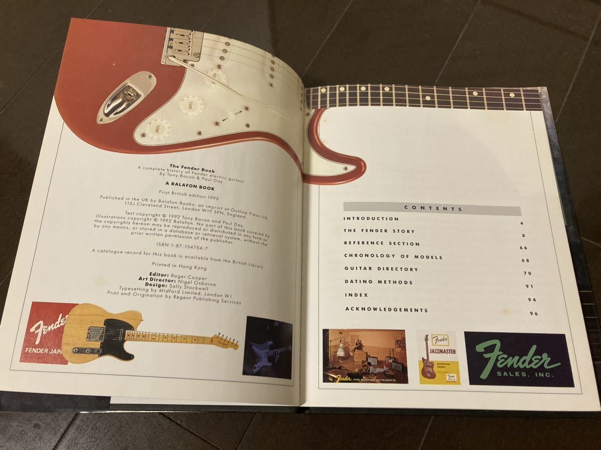 【貴重！】THE FENDER BOOK フェンダーギター写真集 Tony Bacon Paul Day 洋書 英語_画像3