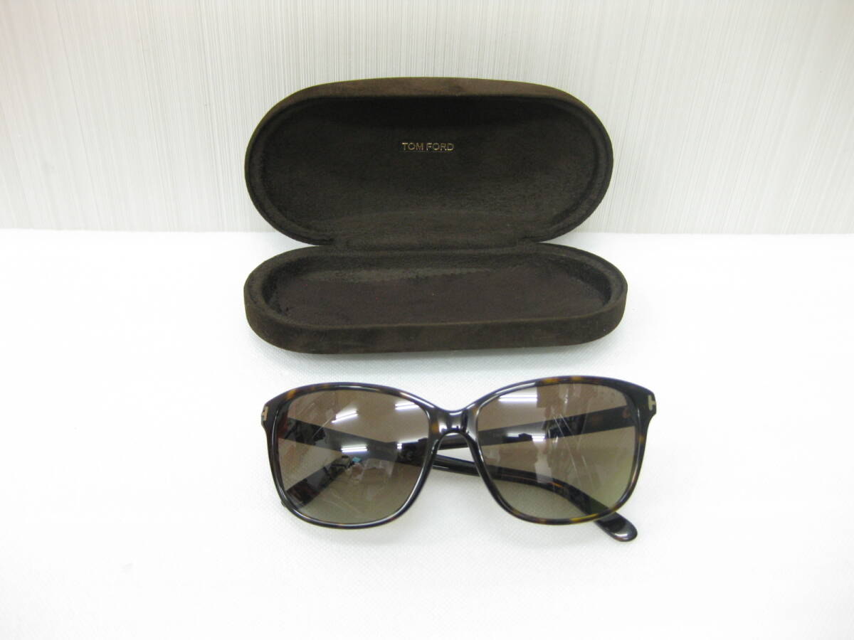 TOM FORD トムフォード サングラス Dana TF432 52H POLARIZED 56□15 140 a