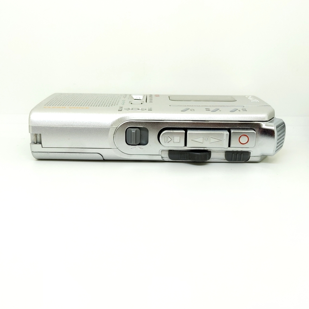 ジャンク★SONY M-830 マイクロカセットレコーダー ソニー MICRO CASSETTE WALKMAN _画像4