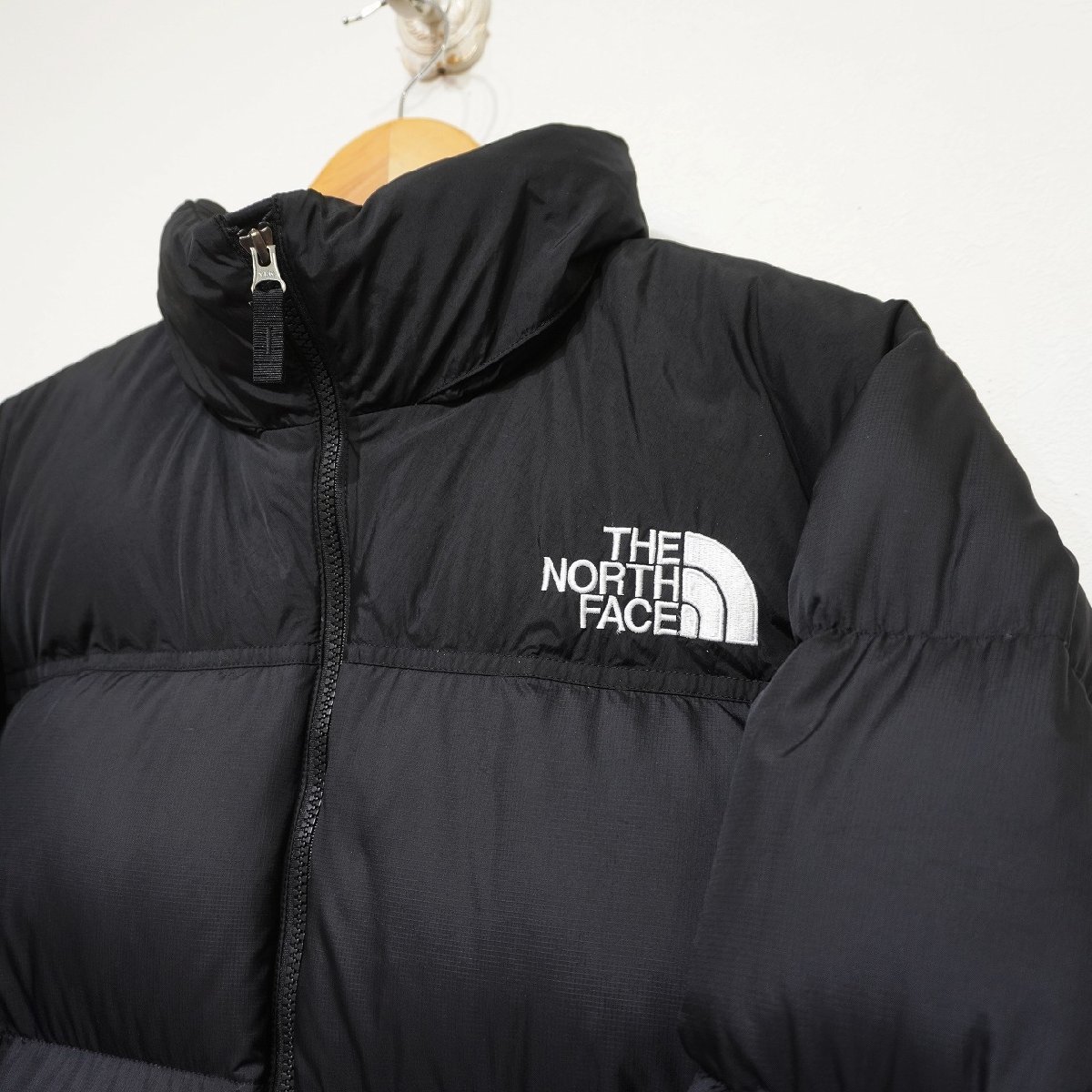 THE NORTH FACE (M) ヌプシジャケット　ダウンジャケット　黒　ND92335　メンズ　ノースフェイス　I2-123_画像5