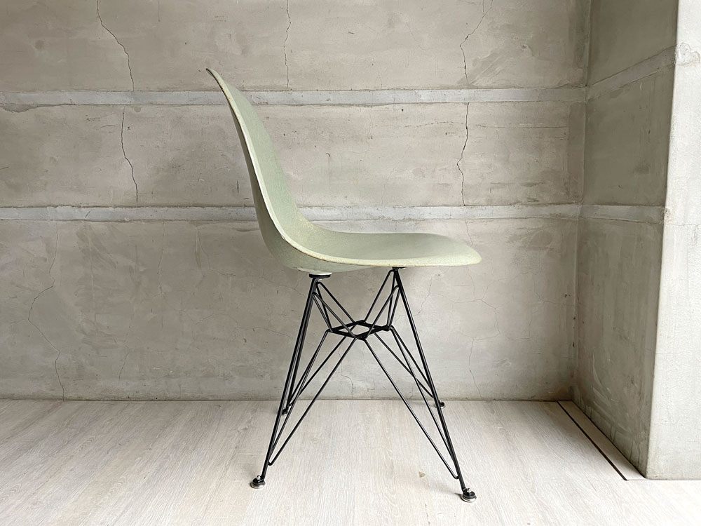 ♪ ハーマンミラー Herman Miller サイドシェルチェア セカンド 2nd FRP シーフォームグリーン エッフェルベース イームズ_画像3