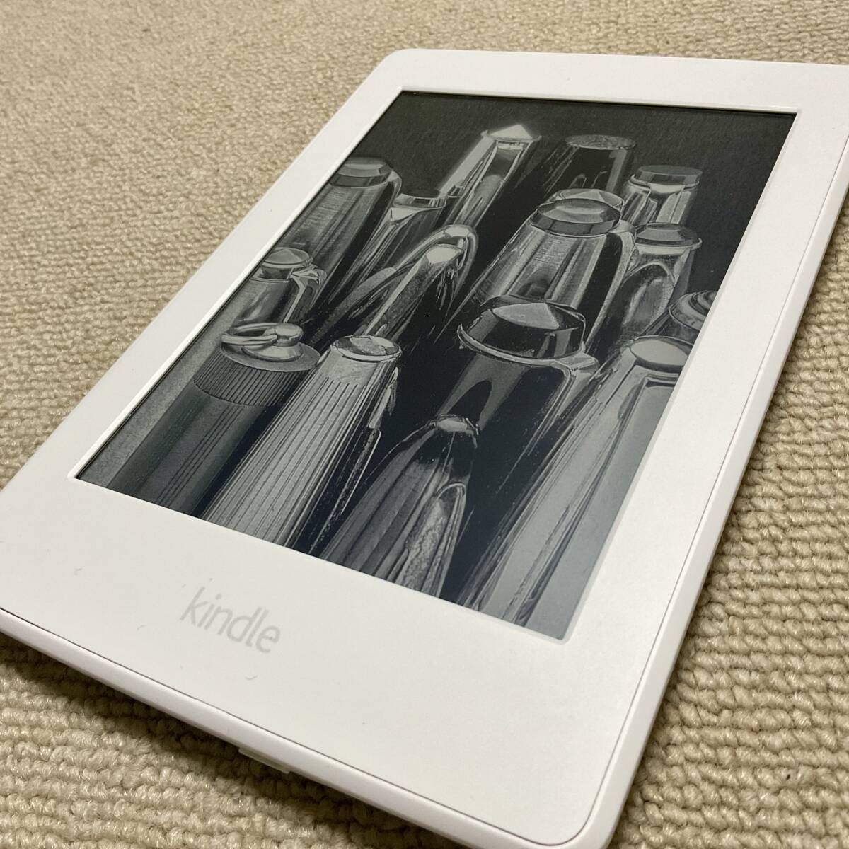 Kindle Paperwhite 7世代 32GB マンガモデル 広告無_画像3