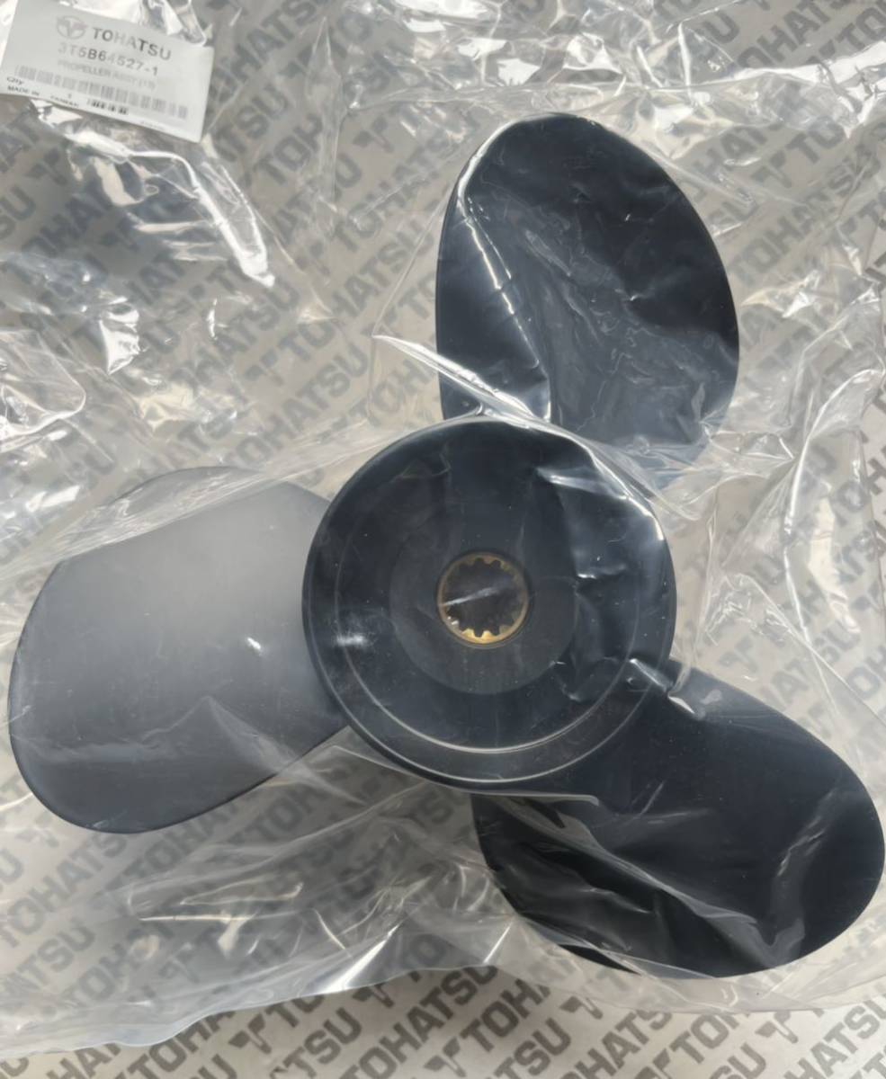 新品 トーハツ船外機 純正プロペラ P13 40、50馬力用 4スト 2スト 新品 トーハツ船外機 純正プロペラ P13 40、50馬力用 4スト 2スト